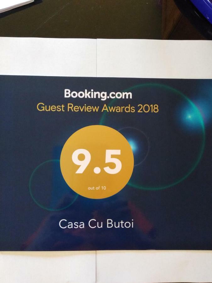 Отель Casa Cu Butoi Совата Экстерьер фото