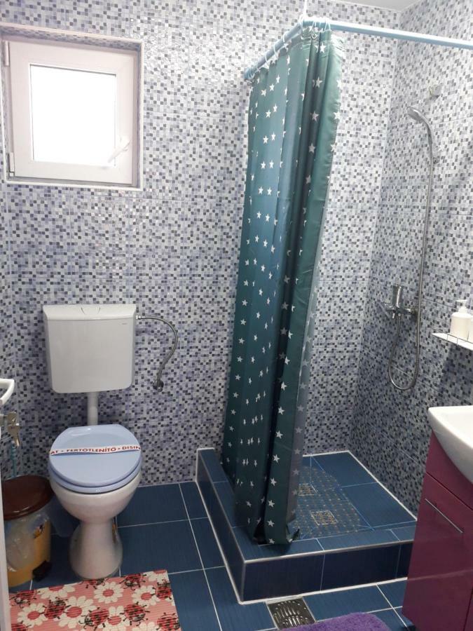 Отель Casa Cu Butoi Совата Экстерьер фото