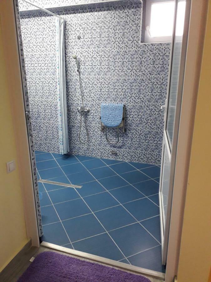Отель Casa Cu Butoi Совата Экстерьер фото