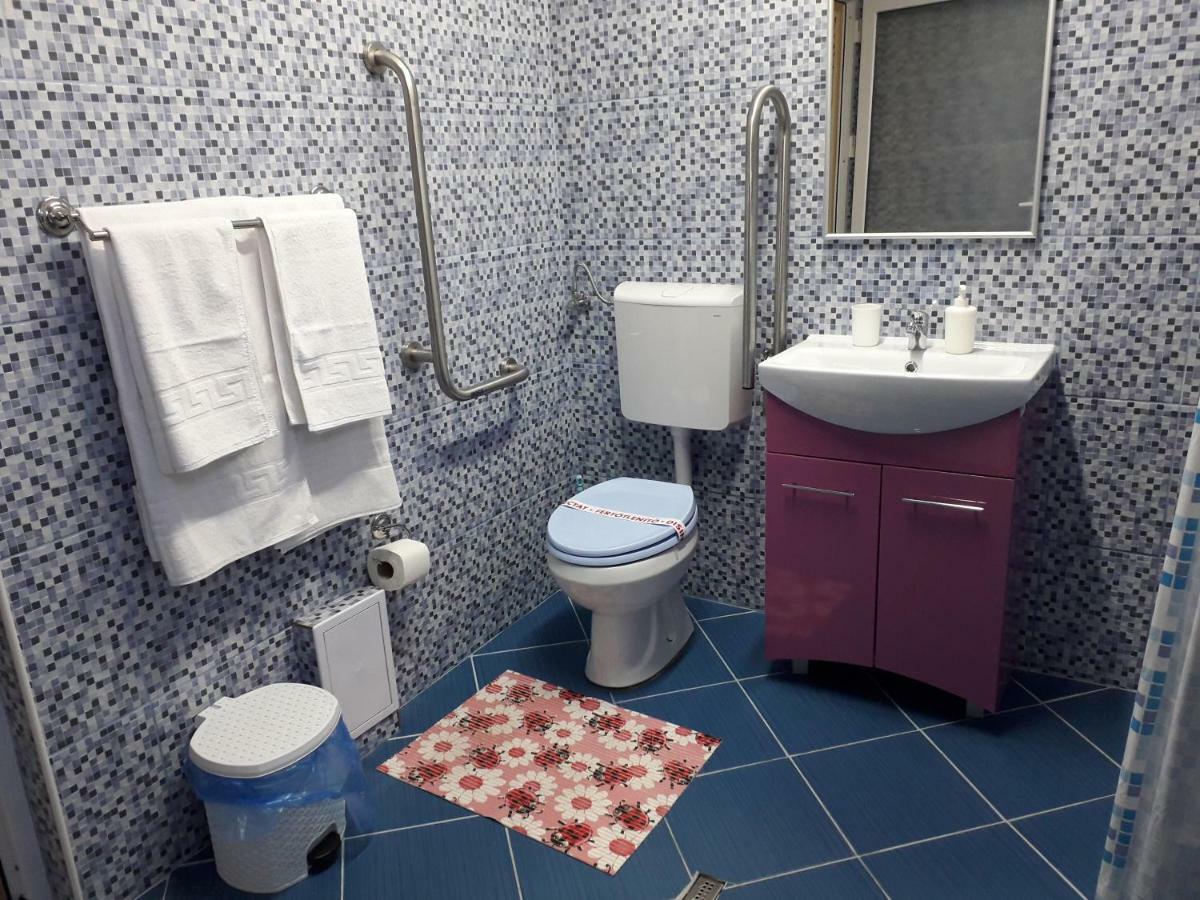 Отель Casa Cu Butoi Совата Экстерьер фото
